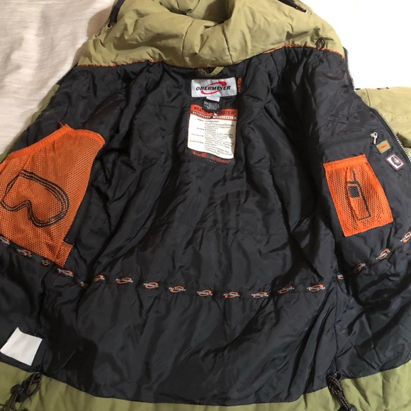 Obermeyer Alt3 Altitude ski/snowboard jacket - Picture 6 of 8